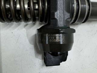 форсунка топливная, ориг. номер 038130073AG, 0414720215, Volkswagen Transporter T5 2002-2009