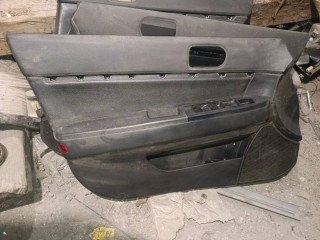 Обшивка двери (комплект), Mitsubishi Galant 9 2003-2006