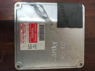 Блок управления двигателем Toyota Camry XV10 1991-1994