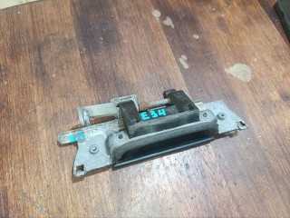 ручка наружная двери задней левой, ориг. номер 51211977669, BMW 5 E34 1981-1988