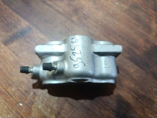 Суппорт передний левый, ориг. номер 212143501045, Chevrolet Niva 2002-2009