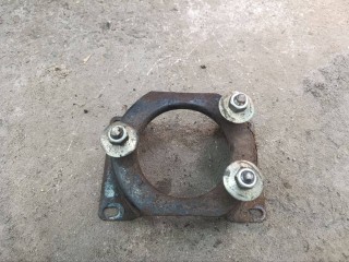крепление запаски, Chevrolet Niva 2002-2009