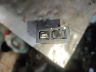 Кнопка обогрева сидений BMW 5 E39 1995-2000