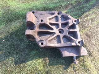 Кронштейн компрессора кондиционера, Nissan Primera P11 1996-2000