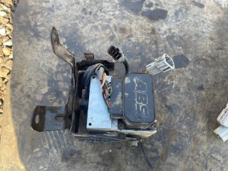 Блок ABS, Nissan Primera P11 1996-2000