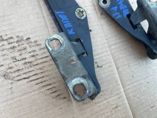 Петля капота, Nissan Primera P11 1996-2000