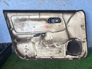 обшивка двери передней правой, Nissan Primera P11 1996-2000