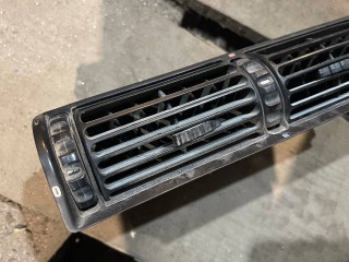 дефлектор обдува салона, BMW 5 E34 1981-1988
