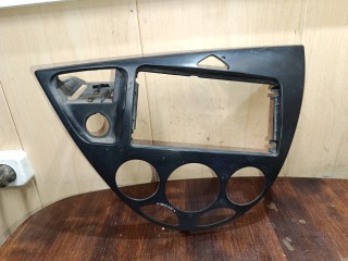 Рамка под магнитолу, ориг. номер 98ABA046A04, Ford Focus