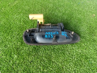 ручка наружная двери передней правой, Mazda 323 5