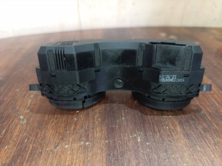 блок кнопок, ориг. номер YS4T19A945BA, Ford Focus