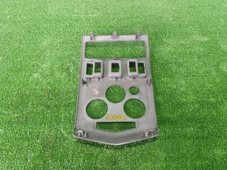 декоративная накладка центральной консоли, ориг. номер 8200382717, Renault Logan