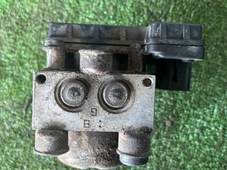 Блок ABS, ориг. номер MB52WDE5, MB52WDE54191, Mitsubishi Lancer 9