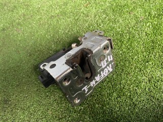 замок двери передней правой, ориг. номер 8200213917, Renault Logan