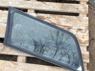 стекло кузовное заднее правое, Ford Focus