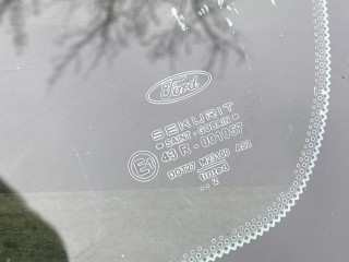 стекло кузовное заднее правое, Ford Focus