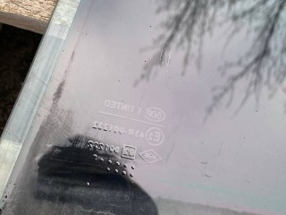 стекло двери задней правой, Renault Logan