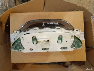 Щиток приборов (приборная панель), Ford Focus