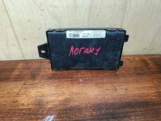 Блок комфорта, ориг. номер 8200564718, U118522008A, Renault Logan