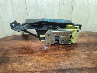 замок двери, ориг. номер XS41A21812EF, Ford Focus