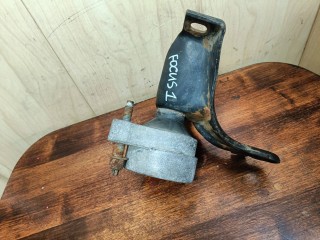 Подушка крепления двигателя, ориг. номер 98AB6037FE, Ford Focus