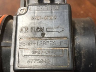 Расходомер воздуха, ориг. номер 98AB12B579FA, Ford Focus