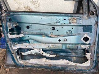 Дверь передняя левая, Volkswagen Passat B3 1988-1997