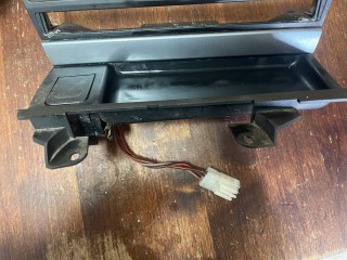 Накладка декоративная на торпедо, ориг. номер 8247302, BMW 5 E39 1995-2000