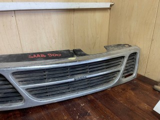 Решетка радиатора, Saab 900