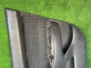 обшивка двери передней правой, Toyota Carina T190 1992-1998