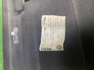 Обшивка крышки багажника, ориг. номер 305867605, Volkswagen Passat B6 2005-2010