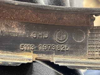 решетка капота, ориг. номер 51131973825, BMW 5 E34 1981-1988