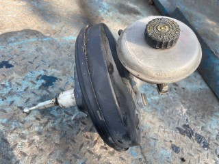 Вакуумный усилитель тормозов, ориг. номер 8D0612105F, Volkswagen Passat B5 1996-2001