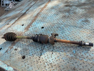 Полуось передняя правая Mazda Xedos 6 1992-2000