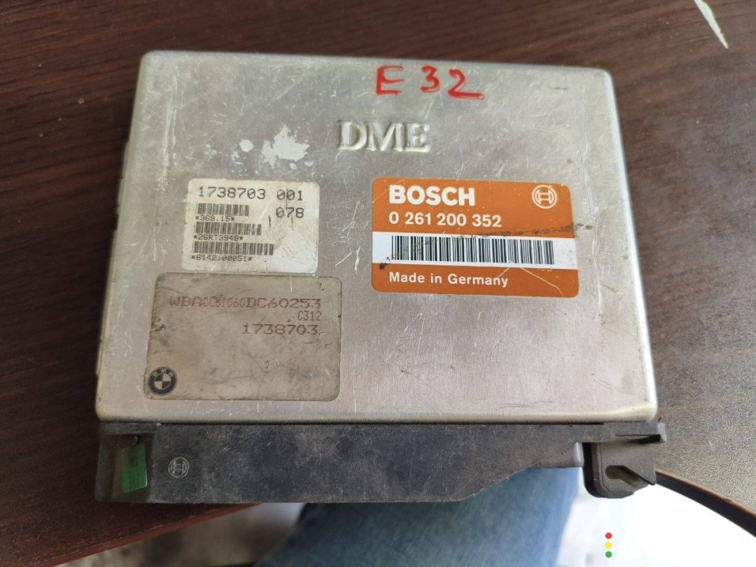 Блок управления двигателем BMW 7 E32 1986-1994, 0261200352, фото 2