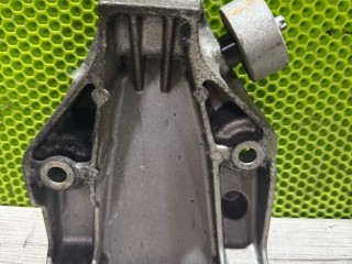 кронштейн двигателя, ориг. номер 6777623, 2211677762304, 677762304, BMW 5 F10/F11 2009-2013
