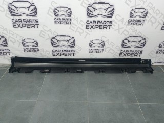 накладка порога прав. низ., ориг. номер A1676985101, Mercedes-Benz GLS X167 2019-2023