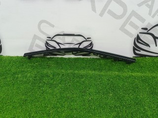 молдинг переднего бампера верхний, ориг. номер X0128030094, X0328030074, LiXiang L8 2022-2024