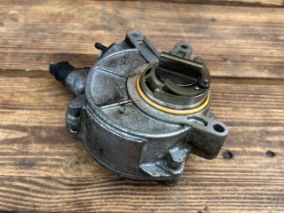 вакуумный насос BMW 7 F01/F02 2008-2012, N63 B44 A, 4.4 л, 11668605976