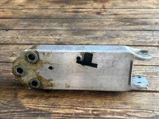 усилитель переднего бампера BMW 7 F01/F02 2008-2012