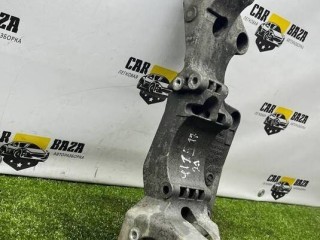 кронштейн генератора, ориг. номер 045903143F, Volkswagen Caddy 3 поколение 2004-2010