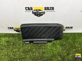 опорная площадка для ноги, ориг. номер 5Q1864777C, Skoda Superb 3 поколение 2015-2019