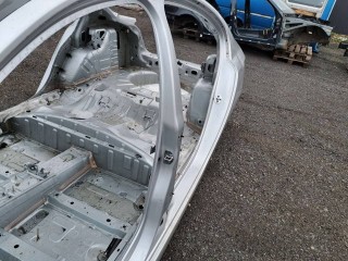 стойка кузова центральная левая, Renault Laguna 3 поколение 2007-2012