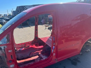 стойка кузова центральная левая, Volkswagen Caddy 3 поколение 2004-2010