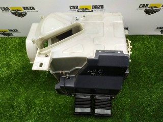 корпус отопителя (печки), ориг. номер 1164008871, Mazda 626 3 поколение 1987-1992
