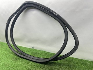 уплотнитель двери задней левой, Volkswagen Touareg 1 поколение 2002-2007