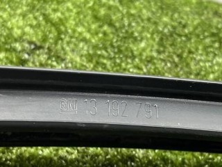 накладка двери передней правой, ориг. номер 13192791, Opel Vectra C 2002-2005