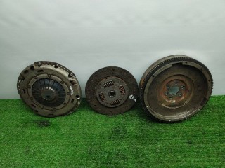 комплект сцепления, ориг. номер TYPM228E, 03C141025H, 03C141031E, Volkswagen Touran 1 поколение 2003-2006