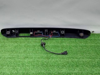 накладка подсветки номера, ориг. номер 2K0827574, Volkswagen Caddy 3 поколение 2004-2010