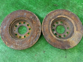 диск тормозной передний, ориг. номер 1K0615301AK, Volkswagen Caddy 3 поколение 2004-2010